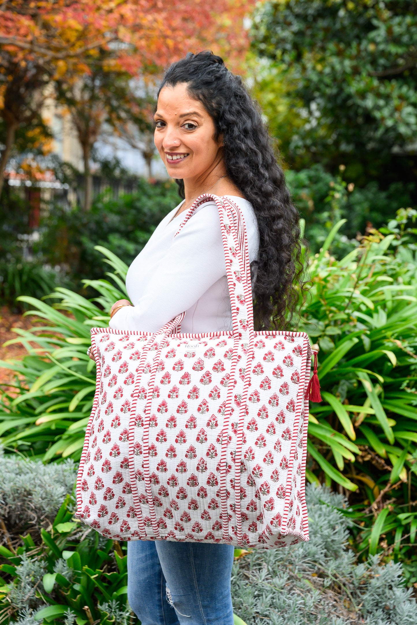 CRIMSON BLOOM QUILTED TOTE BAG