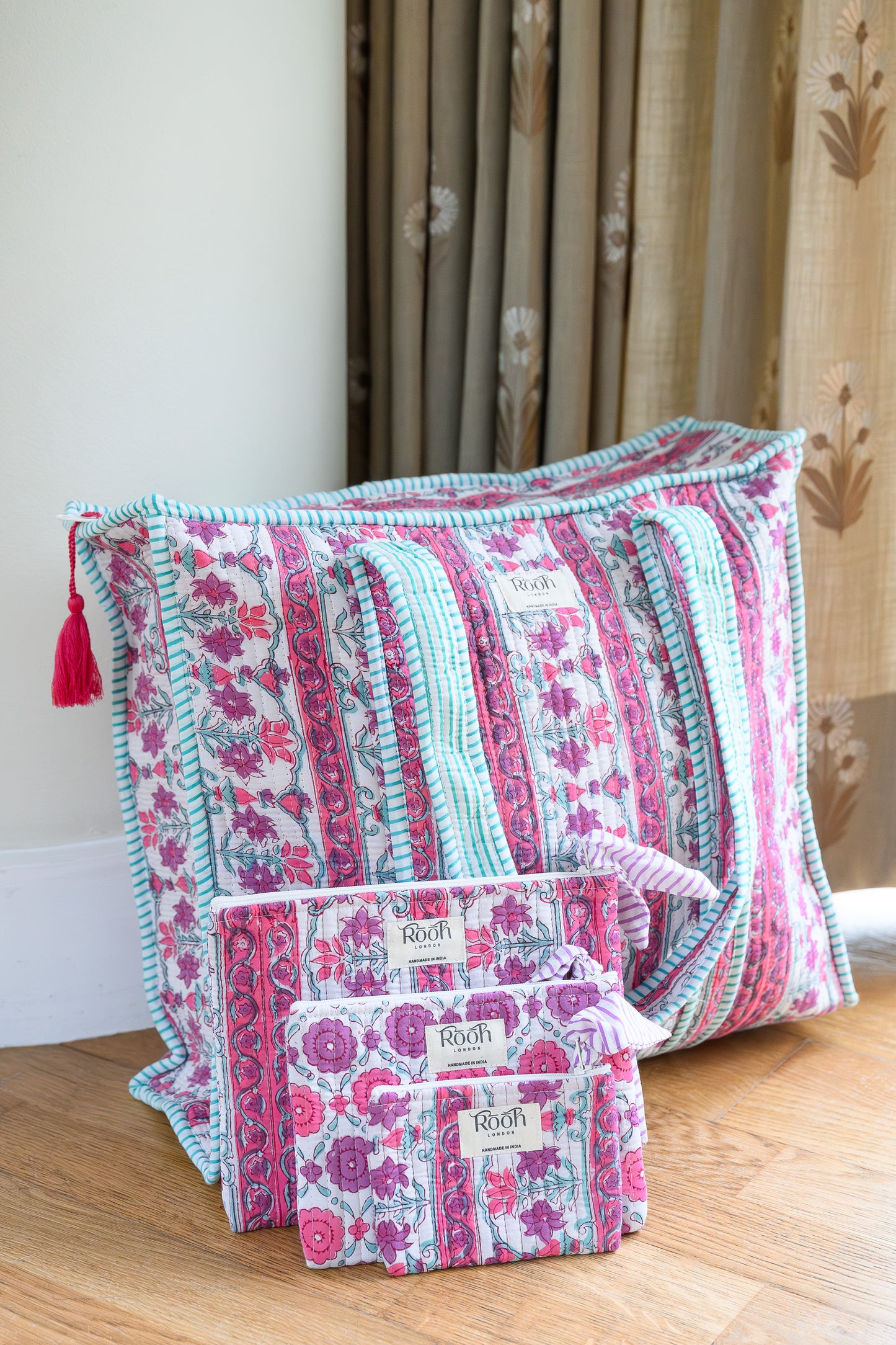 PEONY STRIPE FLORAL QUILTED TOTE BAG