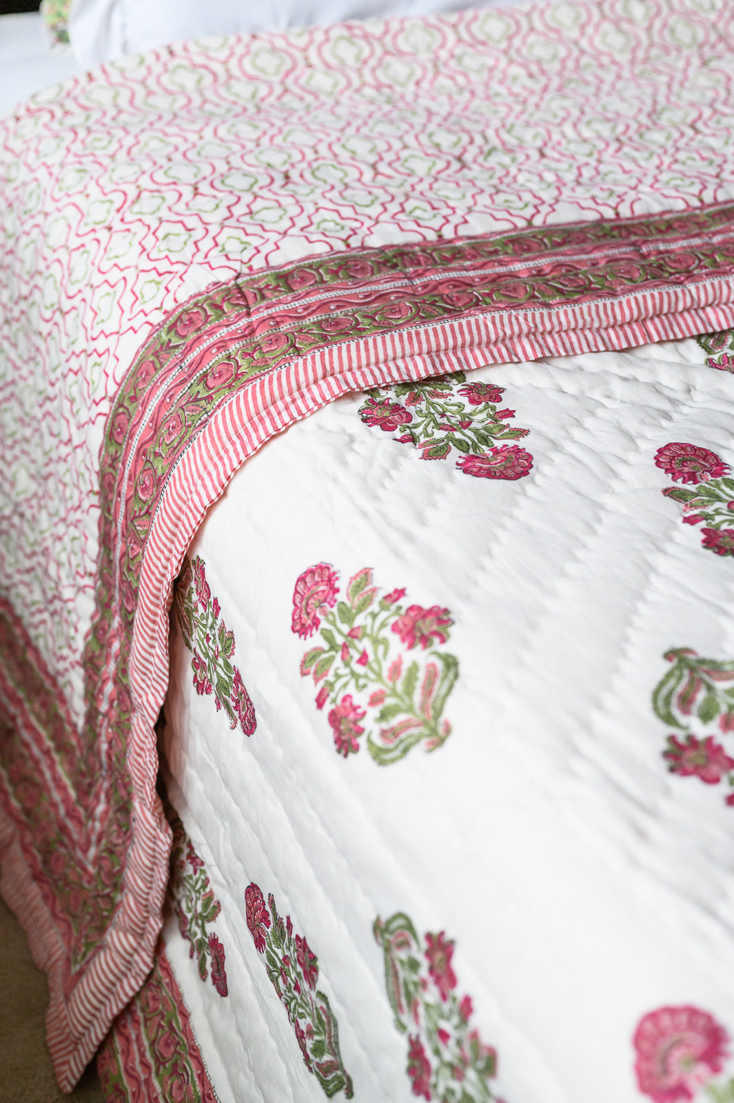 PINK BLOSSOM PIQUE QUILT