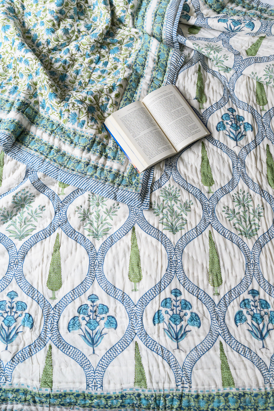 CYPRESS BLOOM BLOCK PRINT COTTON QUILT