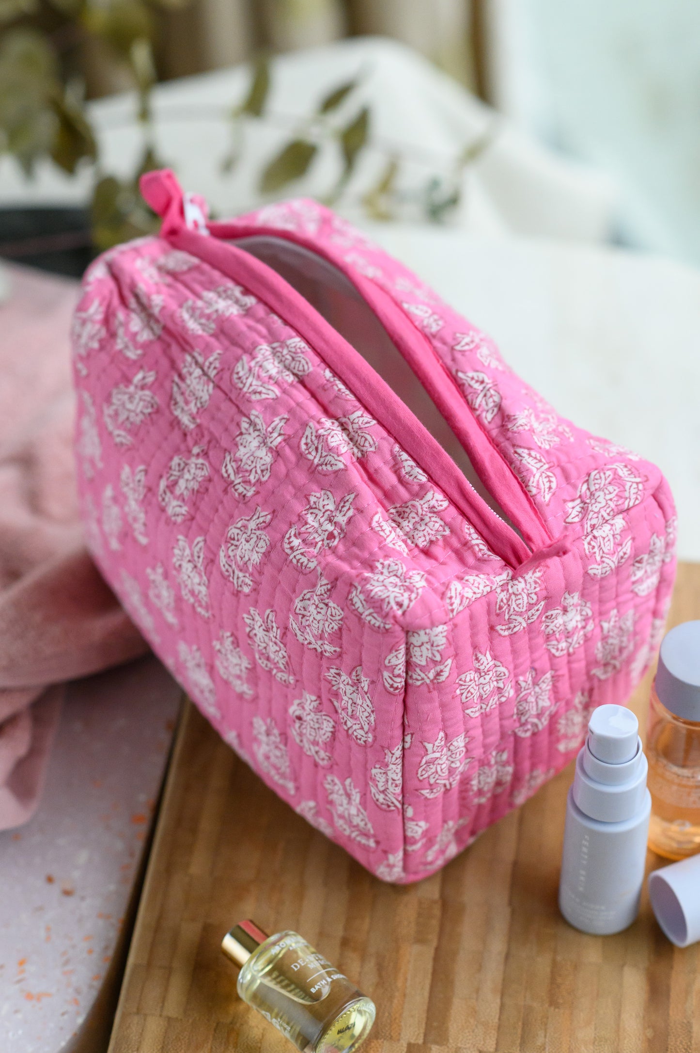 pink wash bag